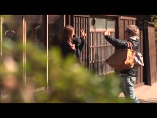 深夜起来时妻子不在身旁。为什么居然在新婚旅行住处被轻浮男人搭讪…。 夏目彩春 ADN-463