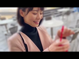 引诱可爱咖啡店员约会后展现困惑脸蛋微笑答应、虽说是一日约会、带进宾馆后急遽变得淫荡积极、疯狂中出到早上。 东条夏 HMN-450