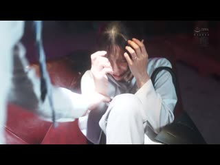 女上司、扭曲的刺激与教养沉溺于SM不伦性交。 午休时被烂泥巴部下教养…。 解放专属美女的『苦痛』快乐。 上羽绚 JUR-155