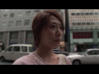学生时代是全神贯注于网球的笑容可爱的男性风格太太！在锻炼出来的身材和意外地丰满胸部下，电压MAX！将挺立的肉棒插入阴道进行内射性爱！ V095-I03