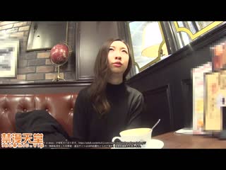 高貴氣氛沉穩美人妻…實際上是喜歡看A片的超絶淫亂妻子！ FC2-PPV-2667182