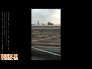 強氣性格妹子戴上遙控跳蛋帶到街頭一面討厭一面街中羞恥露出在大廈屋頂喘息青姦中出！ FC2-PPV-2473327