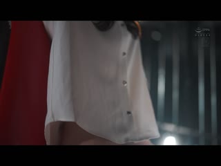 女上司、沉溺在扭曲刺激与虐待SM不伦性交。午间休息时被不能休息的部下玩弄…。 水户香奈 JUQ-638
