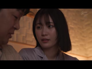 只允許進3公分…被欲求不滿的絕倫公公誘惑後，溫柔人妻竟然和他竟然超合拍，高潮迭起根本停不下來 ~ 美谷朱音 JUR-461