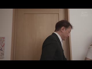 家裡蹲居家支援 帮助垃圾房间自慰的脏鸡巴年轻人尼特族 用压倒性的母性提供性支援的巨乳职员阿姨 JULIA PRED-753
