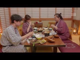 「让肉棒变大不好意思…」被绝品身材抚摸着勃起的我，和抚摸过我的叔母做中出温泉不伦游戏 JULIA CJOD-457
