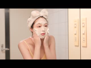 喜欢的妹子在家超越男女友情无防备看见乳头…勃起停部下持续抽插一整晩、起床后再来搞一次。天国露露 FSDSS-381