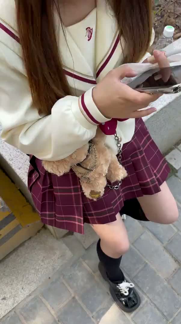 4B7F7228-CFA0-4BBD-9ACE-575B8A59B0C7