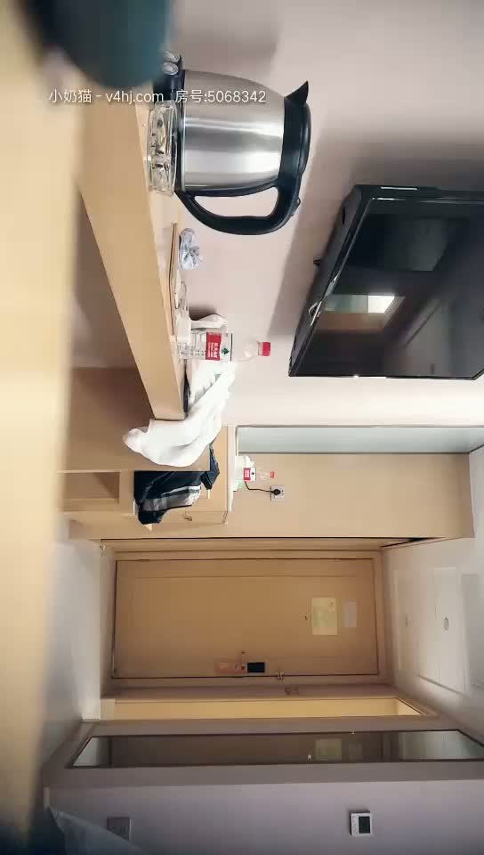 2020.11.20【七天极品探花】留下小母狗包夜，今天状态好，疯狂满足这个小骚货，欲望强烈要把人给榨干才罢休