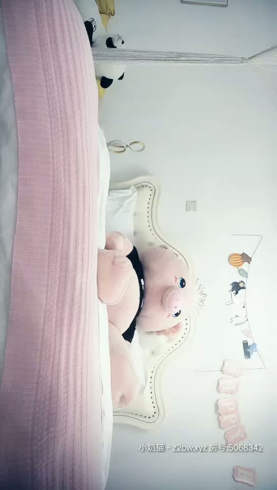 2020.12.9【七天极品探花】今夜狐媚00后小淫娃，黑丝苗条美腿诱惑，挑逗勾人一副欠干样