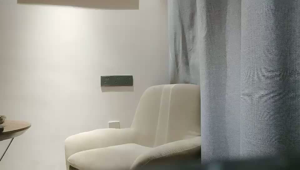 2021-6-2 91沈先森短裙文静可以亲嘴外围美女，换上全套学生制服黑丝，近距离视角美穴清晰可见，抱起来猛操堪比打桩机