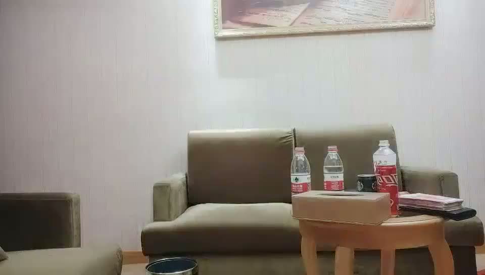 2021-6-4 91沈先森深夜约站街女黑裙少妇，近距离特写摸多毛逼逼，抬起双腿抽插猛操，搞完休息下再来第二炮