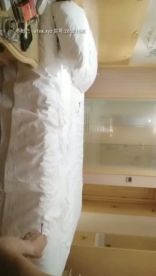 2021.3.28，【91沈先生】第二场，酒店约操小萝莉，大屌猛男又开始暴力摧残小花朵，表情痛苦他越兴奋，刺激劲爆精彩佳作